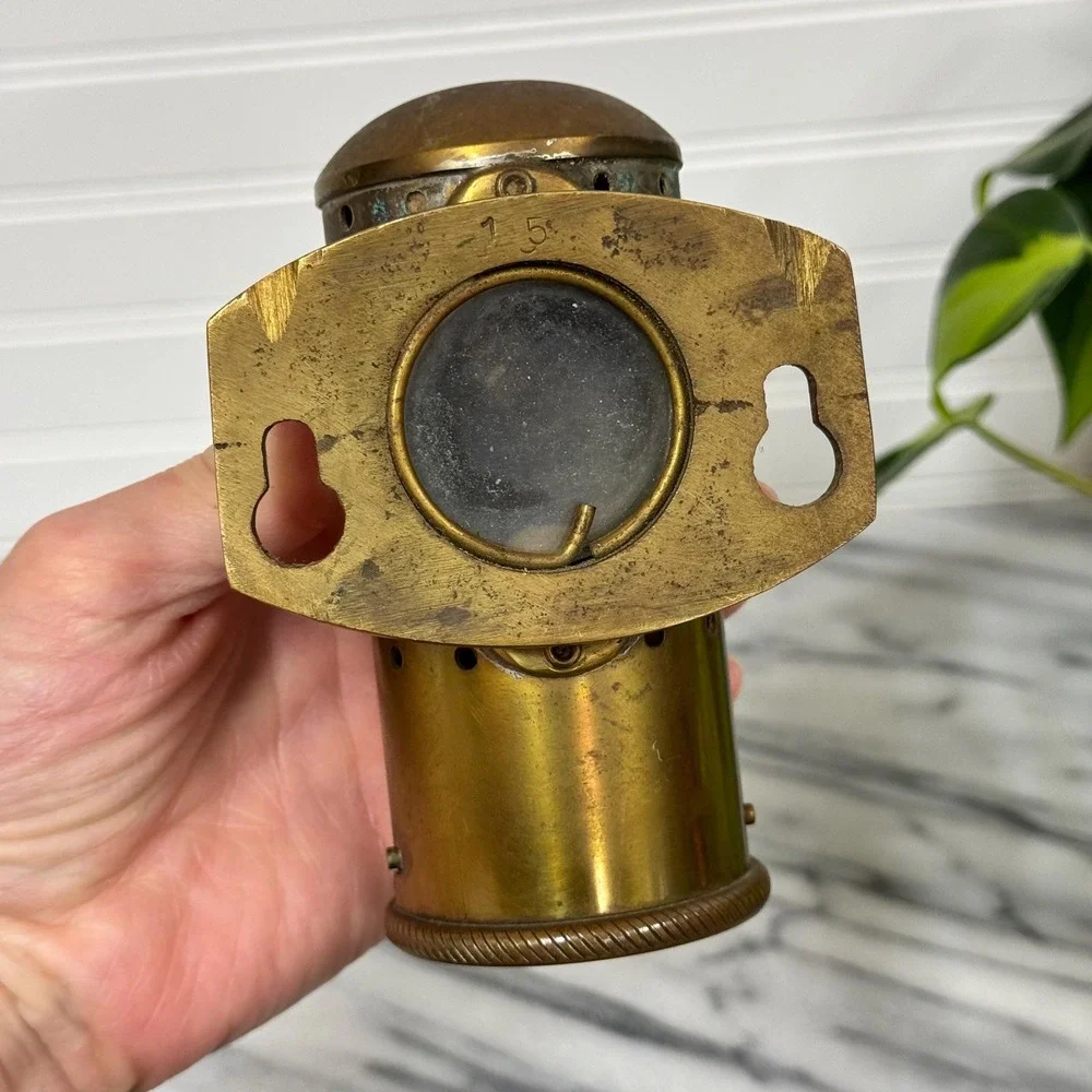 Vintage Bendix Brass Oil Lamp: Early Auto/Nautical Carriage Light